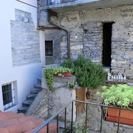 Il Borgo Sul Lago Casa vacanze