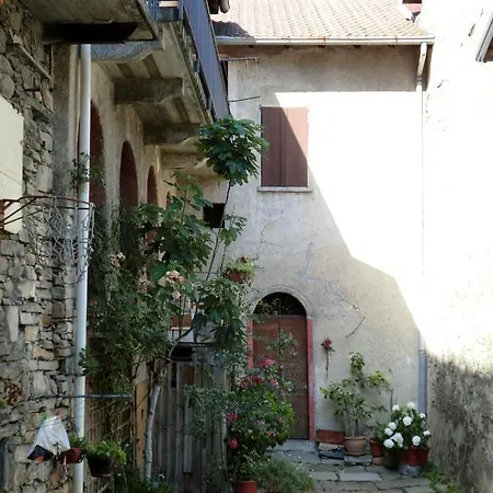 Il Borgo Sul Lago Casa vacanze *